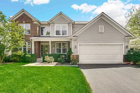 1307 Goldfinch Ln, Antioch, IL 60002