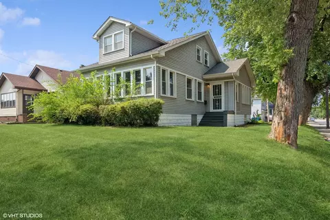 2 Elizabeth St, Calumet City, IL 60409