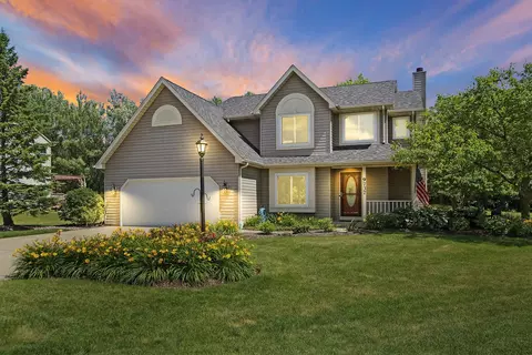 9737 84th Pl, Pleasant Prairie, WI 53158