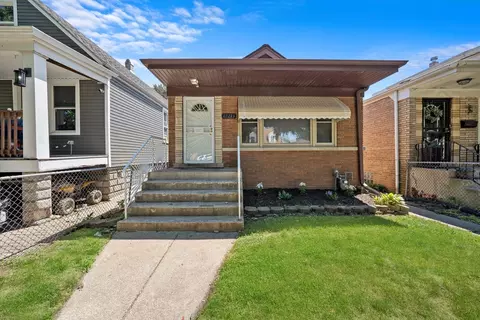 12213 S State St, Chicago, IL 60628