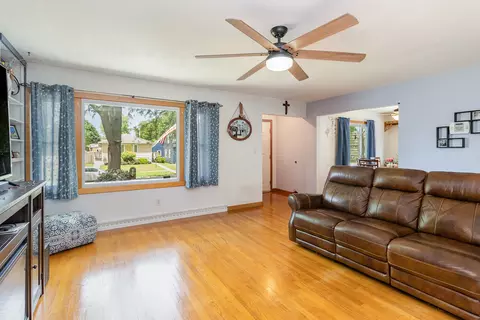 3665 177th St, Lansing, IL 60438 photo 5