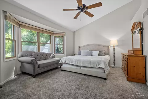 Bedroom - 717 Chestnut Ct, Bartlett, IL 60103 photo 1 of 5