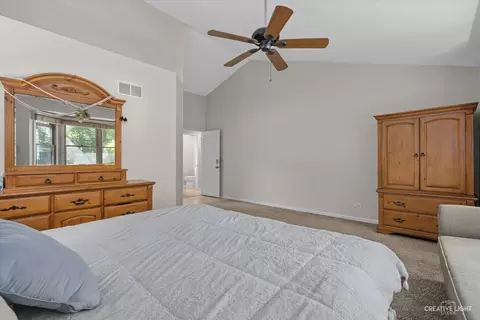 Bedroom - 717 Chestnut Ct, Bartlett, IL 60103 photo 2 of 5