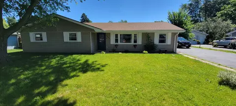 2422 Cosmic Dr, Joliet, IL 60431