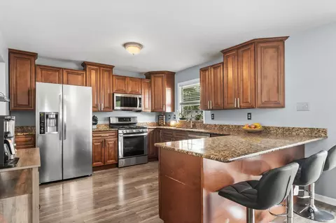 Kitchen - 1415 Lantern Ln, Morris, IL 60450 photo 1 of 2