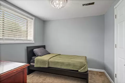 Bedroom - 1415 Lantern Ln, Morris, IL 60450 photo 4 of 4