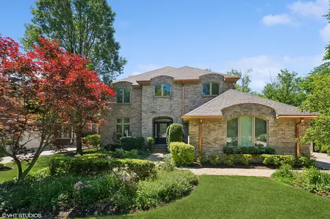 1509 Woodland Dr, Deerfield, IL 60015