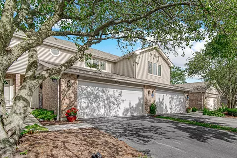 19635 Cambridge Dr, Mokena, IL 60448 photo 2