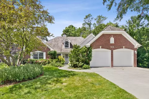 1792 Princeton Ct, Lake Forest, IL 60045