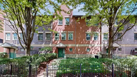 506 E Unit C E 32nd St, Chicago, IL 60616