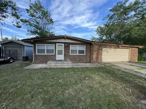 1119 Northwood Dr, Champaign, IL 61821