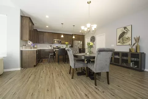 Dining - 6804 Whisper Glen Dr, Plainfield, IL 60586 photo 2 of 2