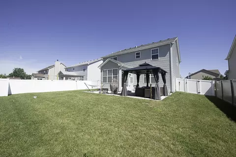 Exterior - 6804 Whisper Glen Dr, Plainfield, IL 60586 photo 3 of 7