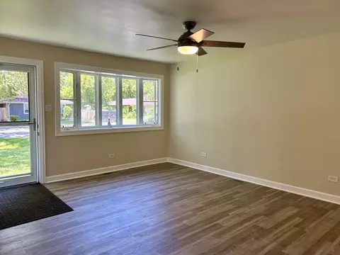 16413 Trumbull Ave, Markham, IL 60428 photo 5