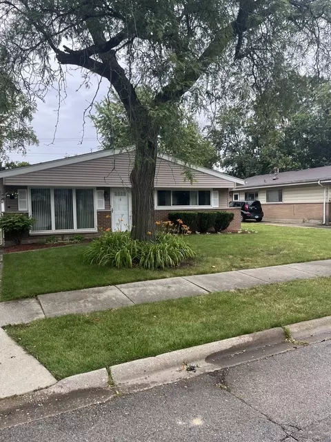 407 Todd St, Park Forest, IL 60466