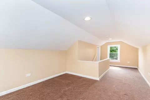 602 Mountain St, Aurora, IL 60505 photo 11