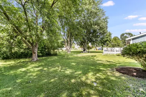 602 Mountain St, Aurora, IL 60505 photo 16