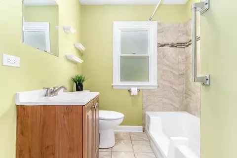 602 Mountain St, Aurora, IL 60505 photo 8