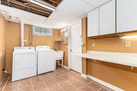 602 Mountain St, Aurora, IL 60505 photo 14