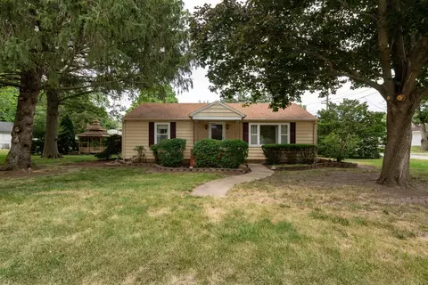 317 E Payson St, Pontiac, IL 61764