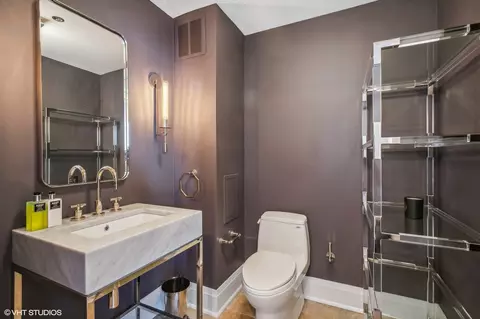 180 E Pearson St #5405, Chicago, IL 60611 photo 14