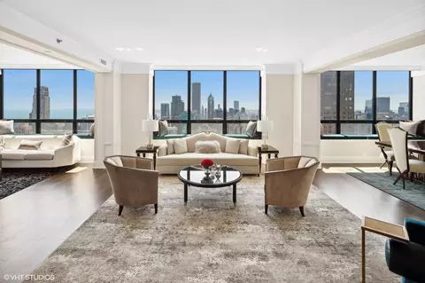 180 E Pearson St #5405, Chicago, IL 60611 photo 3