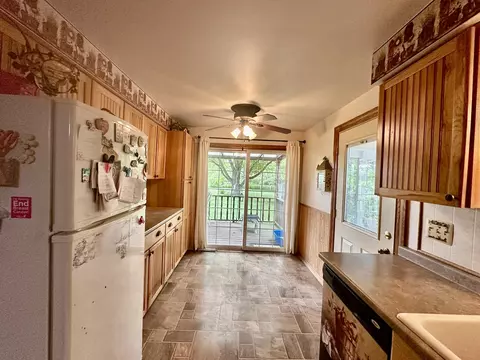 16213 W State Rd, Pecatonica, IL 61063 photo 7