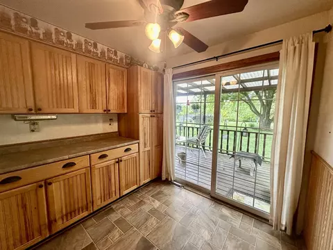 16213 W State Rd, Pecatonica, IL 61063 photo 5