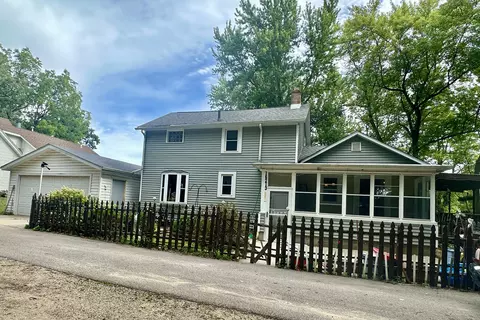 16213 W State Rd, Pecatonica, IL 61063 photo 3