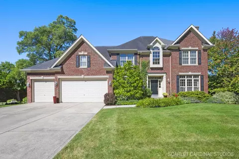 26 W271 Enders Ln, Winfield, IL 60190