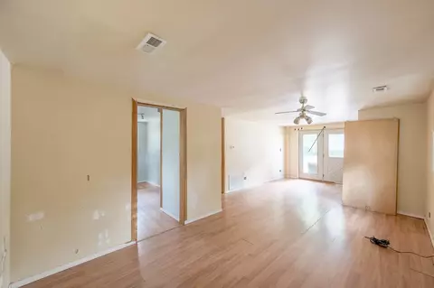 Living - 3235 E Red Oak Ln, Crete, IL 60417 photo 6 of 6