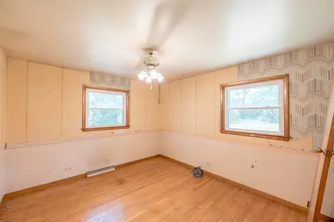 Bedroom - 3235 E Red Oak Ln, Crete, IL 60417 photo 1 of 3