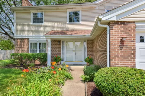 Exterior - 1402 Bow String Ct, Carol Stream, IL 60188 photo 2 of 6
