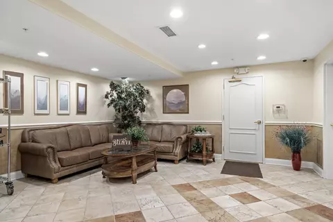 Other - 1 Itasca Pl #407, Itasca, IL 60143 photo 5 of 5