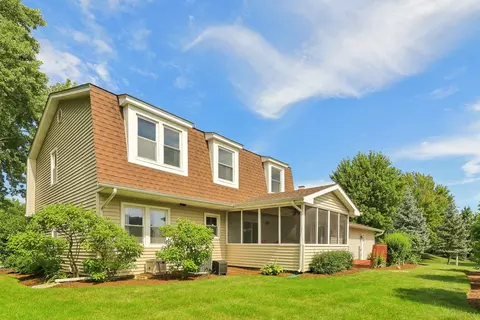 3990 Whispering Trails Dr, Hoffman Estates, IL 60192 photo 39