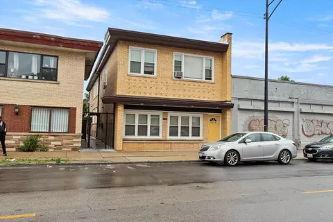 2618 W 71st St, Chicago, IL 60629