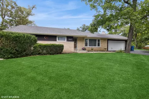 247 S Church Rd, Bensenville, IL 60106