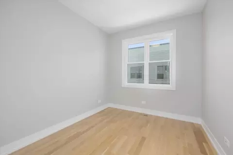 Bedroom - 4442 S Drexel Blvd #E, Chicago, IL 60653 photo 4 of 4