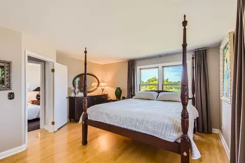 Bedroom - 1365 Freeman Rd, Hoffman Estates, IL 60192 photo 1 of 3
