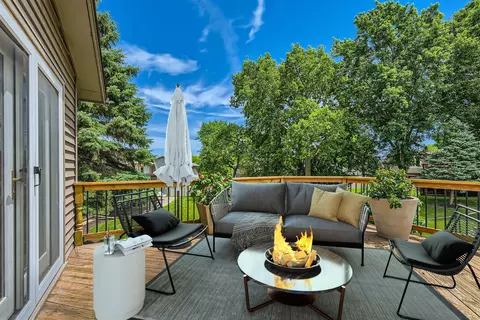 Exterior - 1365 Freeman Rd, Hoffman Estates, IL 60192 photo 2 of 10