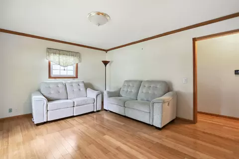 3211 York Dr, Champaign, IL 61821 photo 6