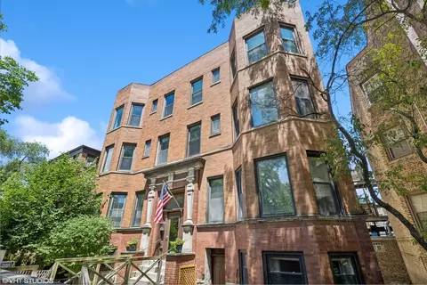 1050 W Byron St #3W, Chicago, IL 60613