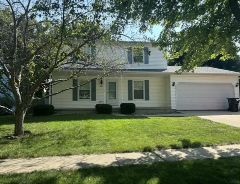 1301 Mill Creek Rd, Bloomington, IL 61704
