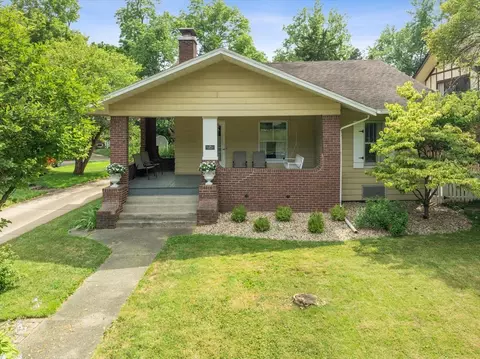 7 Clinton Pl, Normal, IL 61761