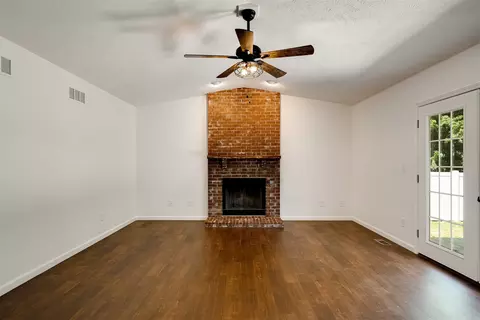 808 Landau Ln, Normal, IL 61761 photo 16