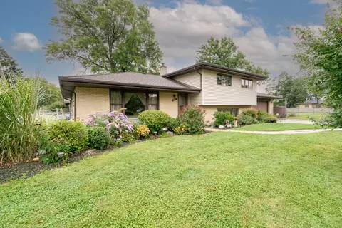 15711 S New England Ave, Tinley Park, IL 60477
