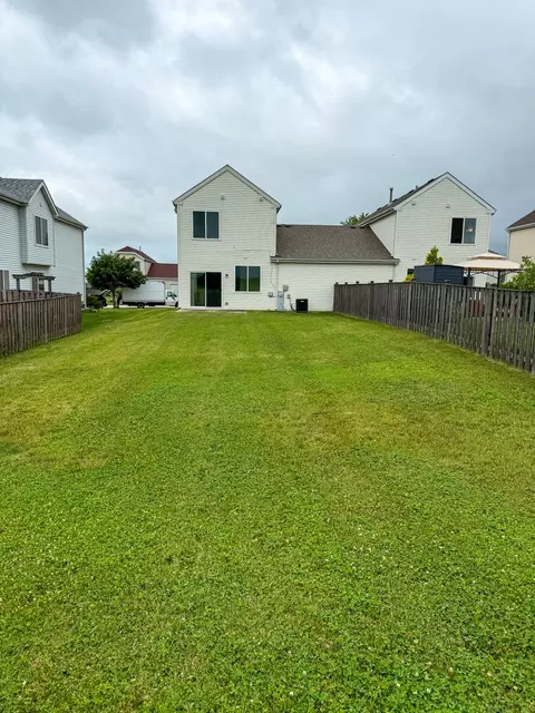 825 Daniel Dr, Minooka, IL 60447 photo 15