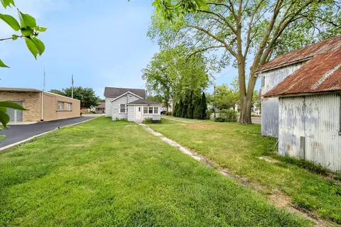 Exterior - 602 Depot St, Mazon, IL 60444 photo 2 of 3