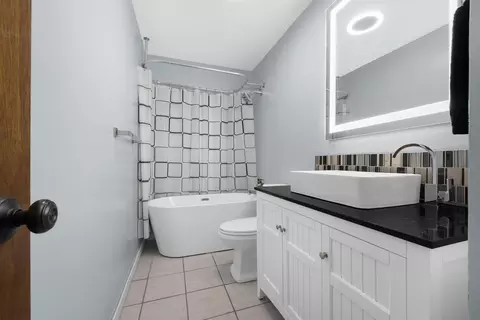 808 Prairie Ave, Bartlett, IL 60103 photo 6