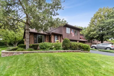 11740 S Brookside Dr, Palos Park, IL 60464
